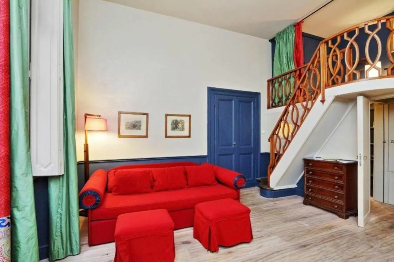 Apartment Studio Apt In Rome City Centre Via Gregoriana By Halldis Italy